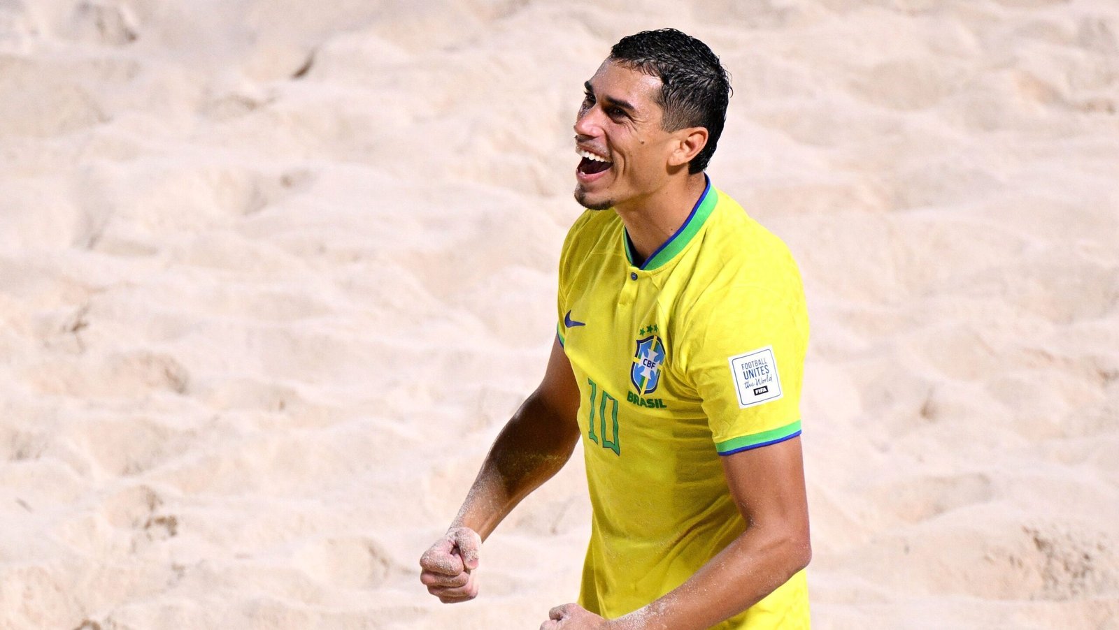 brasil-vence-belarus-e-se-torna-heptacampeao-no-futebol-de-areia