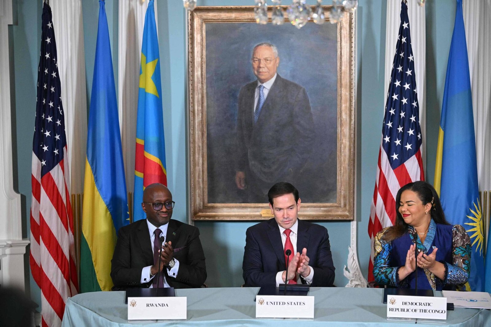 ruanda-e-republica-democratica-do-congo-assinam-acordo-para-encerrar-conflitos