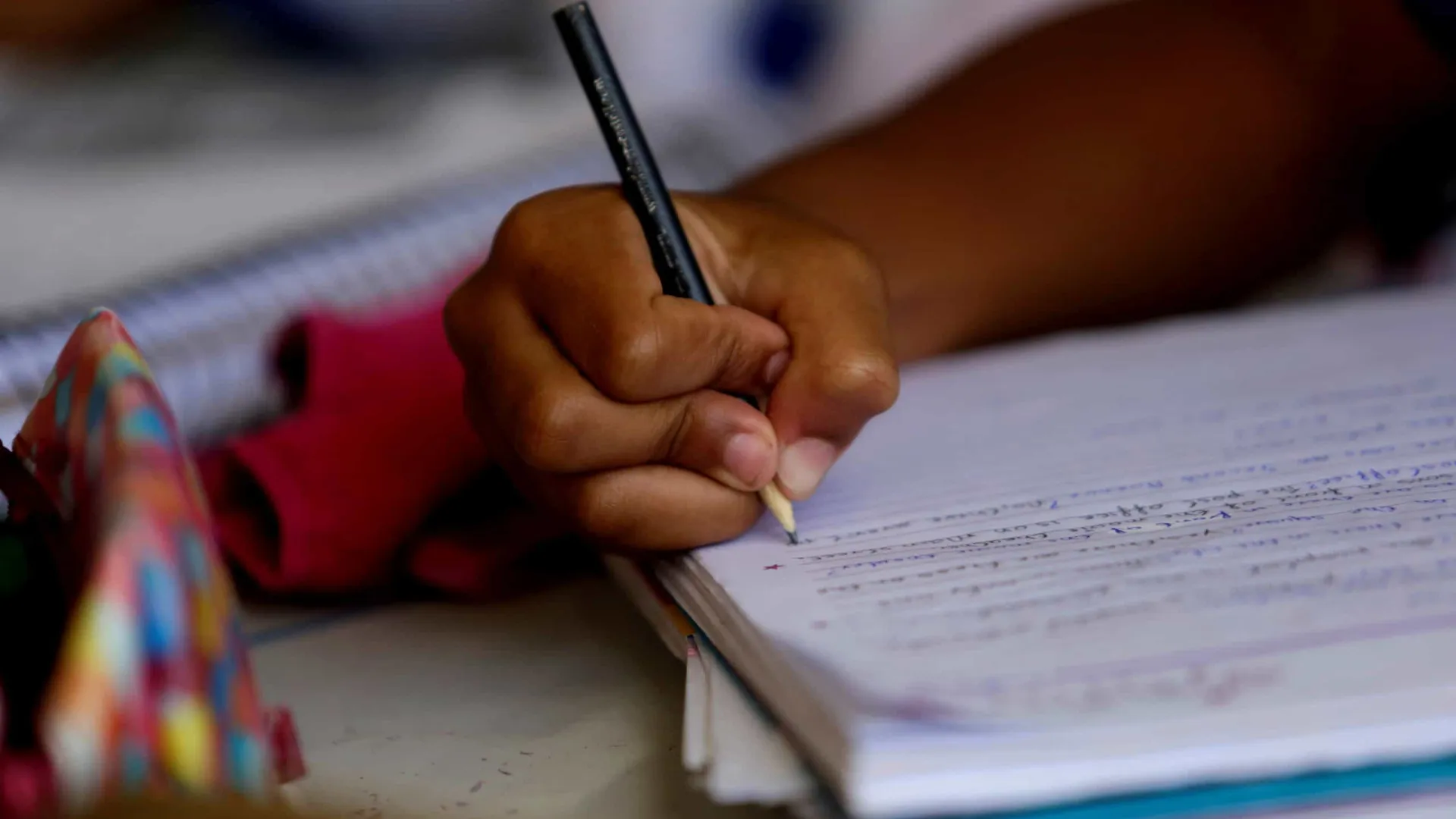 vagas-na-area-de-educacao-fazem-o-desemprego-ser-o-menor-ja-registrado
