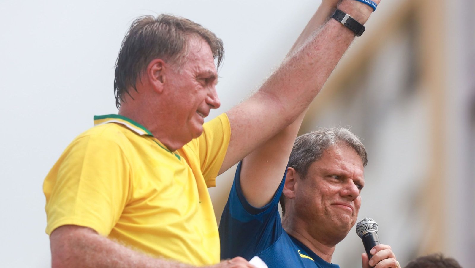 tarcisio-visita-bolsonaro-em-prisao-domiciliar