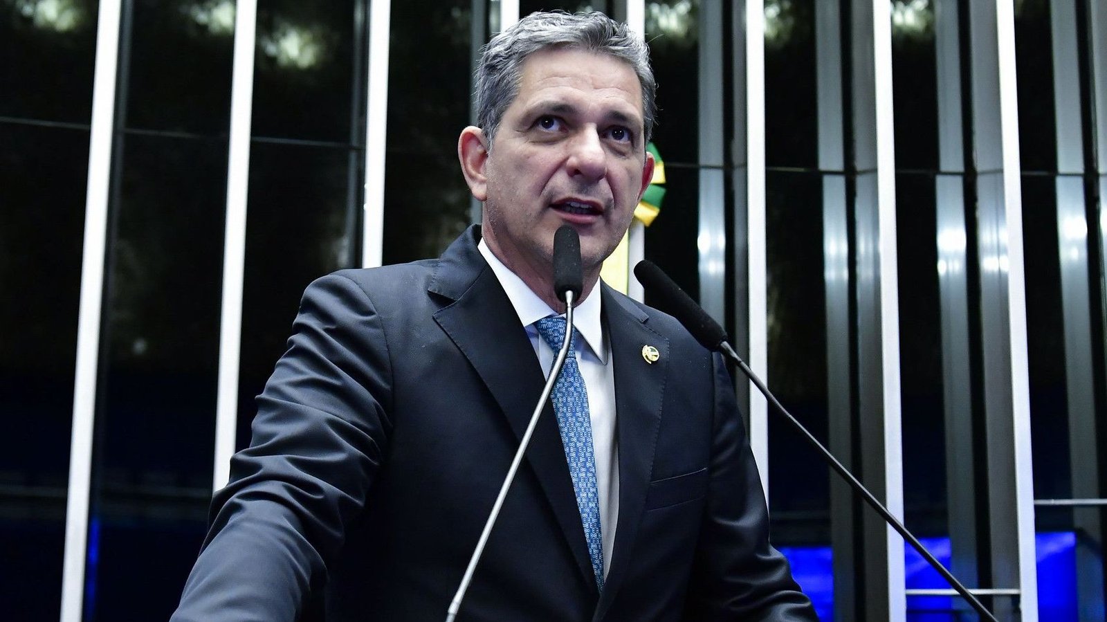 rogerio-carvalho-assume-lideranca-interina-do-governo-no-senado