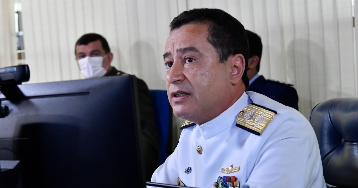 ex-comandante-da-marinha-rechaca-ter-oferecido-tropa-para-o-golpe-e-diz-que-nao-cumpriu-ordem-ilegal