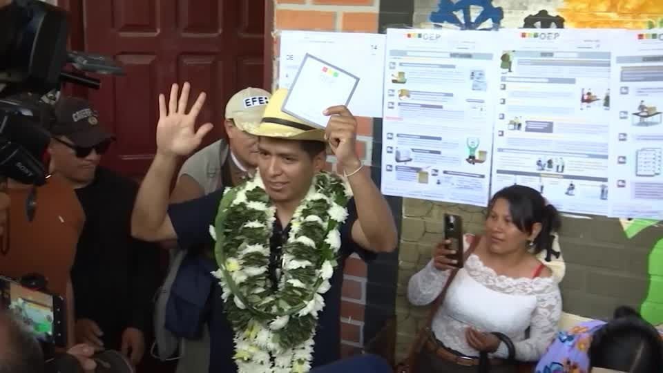 ex-aliado-de-evo-morales-e-atacado-com-pedras-apos-votar-na-bolivia