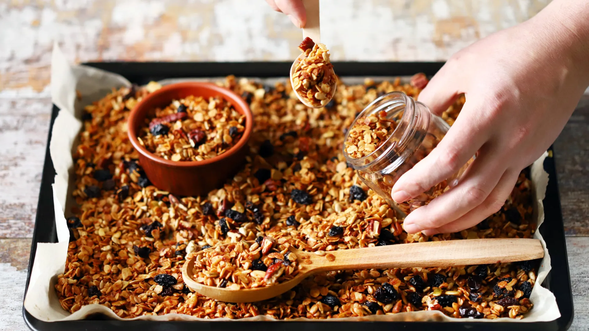 receita-de-granola-caseira:-facil,-saudavel-e-pronta-em-apenas-1-hora