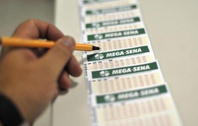 mega-sena-acumula-e-premio-sobe-para-r$-8-milhoes