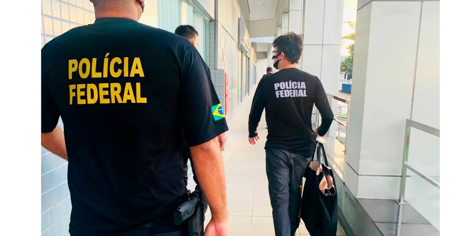 oito-pessoas-estao-foragidas-apos-megaoperacao-da-policia-federal