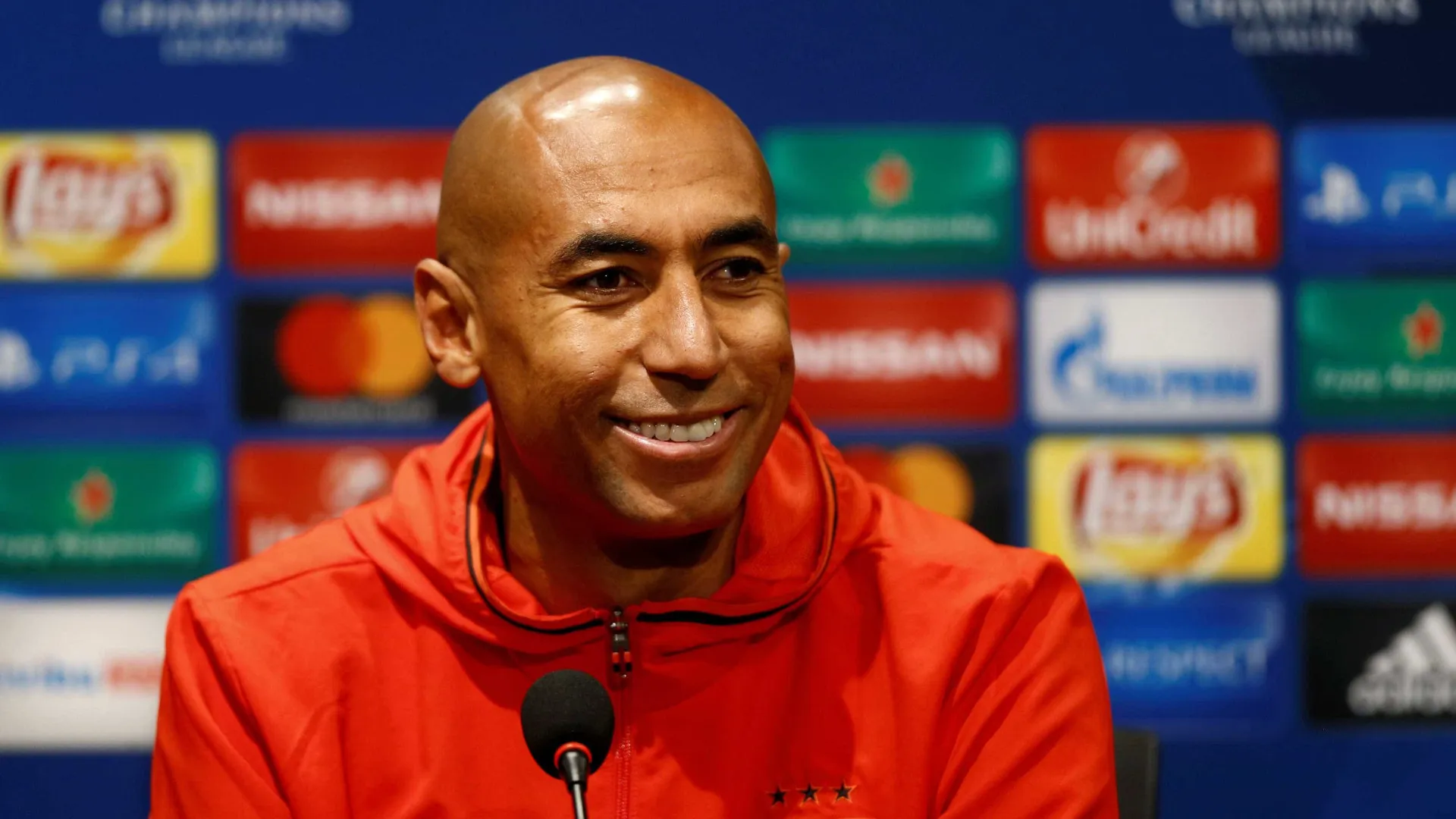 ex-zagueiro-luisao-e-o-novo-comentarista-da-espn