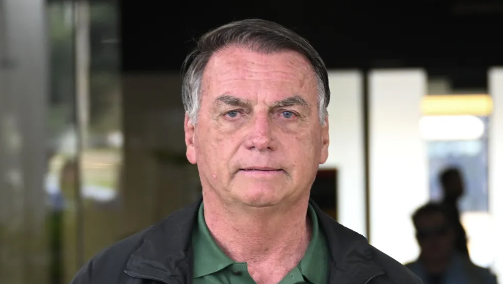 analise:-policia-passa-a-monitorar-quintal-de-bolsonaro
