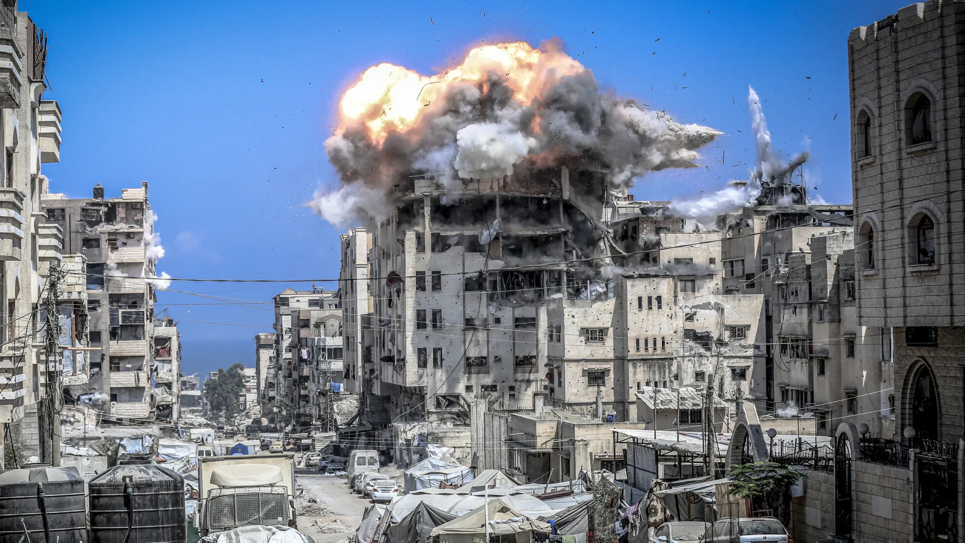 israel-bombardeia-gaza-e-mira-porta-voz-do-hamas