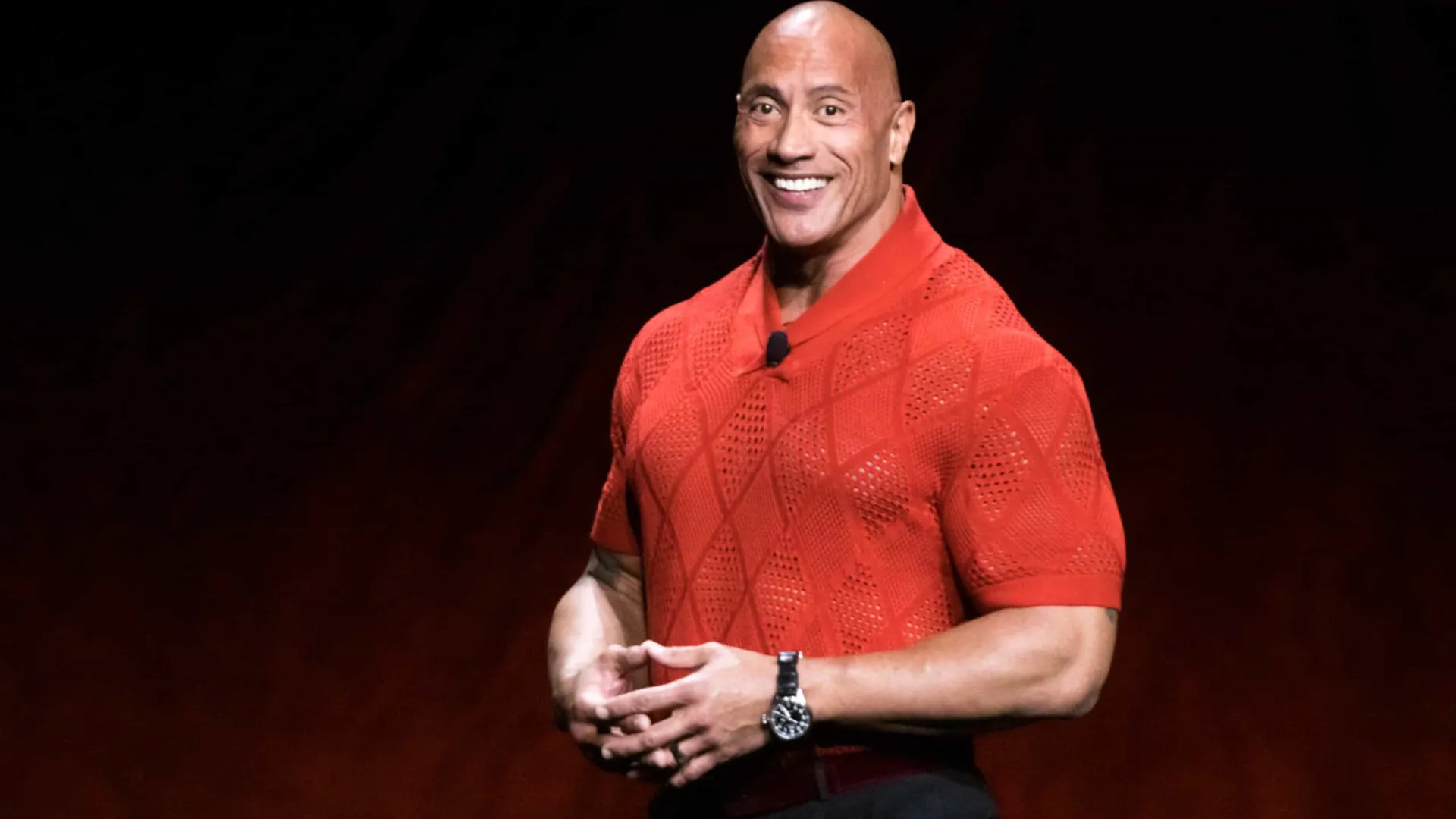 ex-lutador-dwayne-johnson-protagoniza-filme-em-competicao-em-veneza