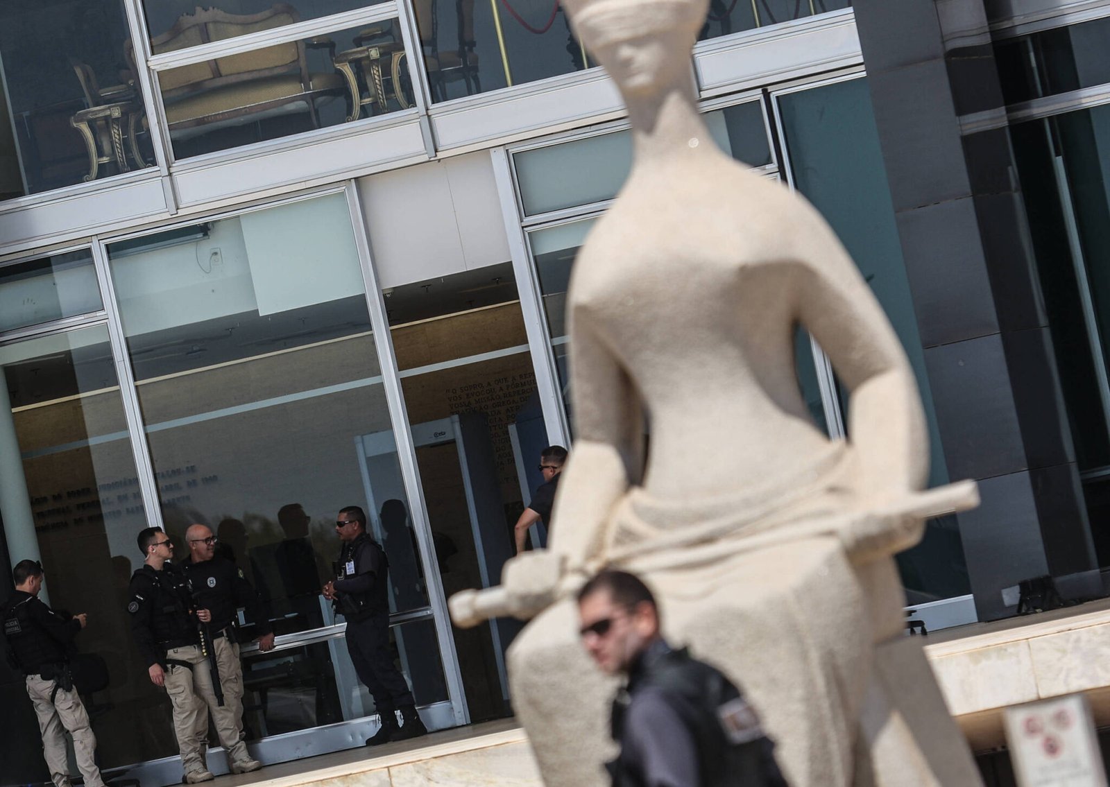 pf-preve-rota-de-escape-para-ministros-em-caso-de-invasao-do-stf