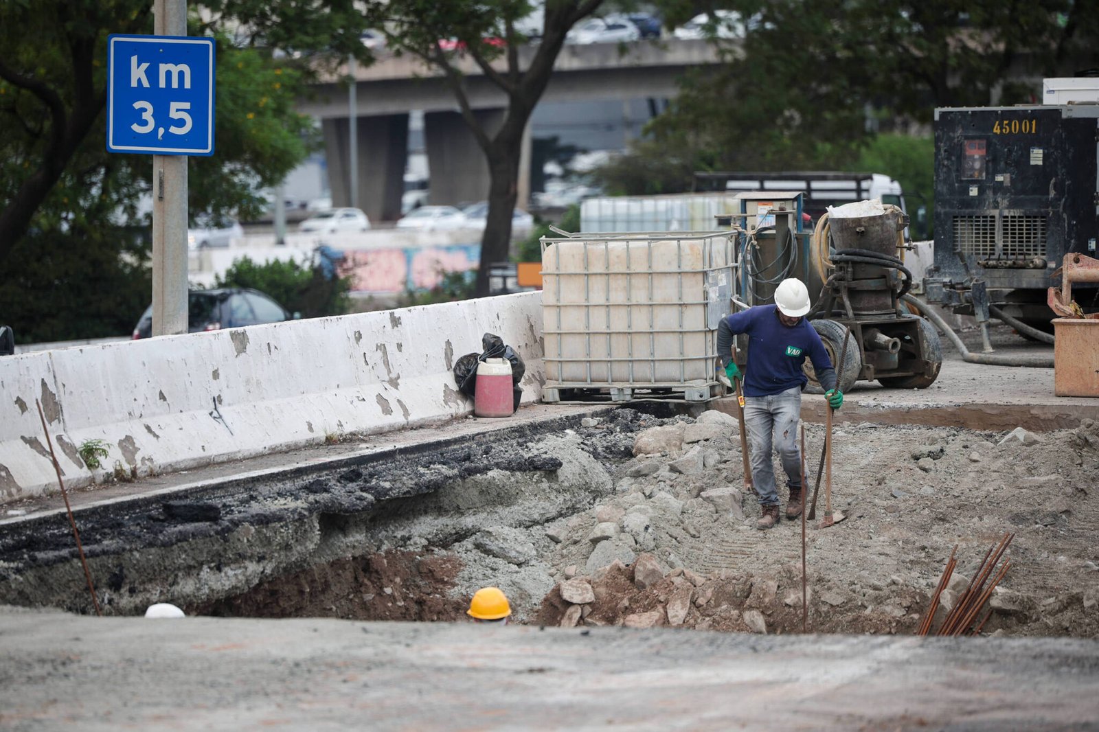 sabesp-so-deve-terminar-obras-de-cratera-na-marginal-tiete-em-2026