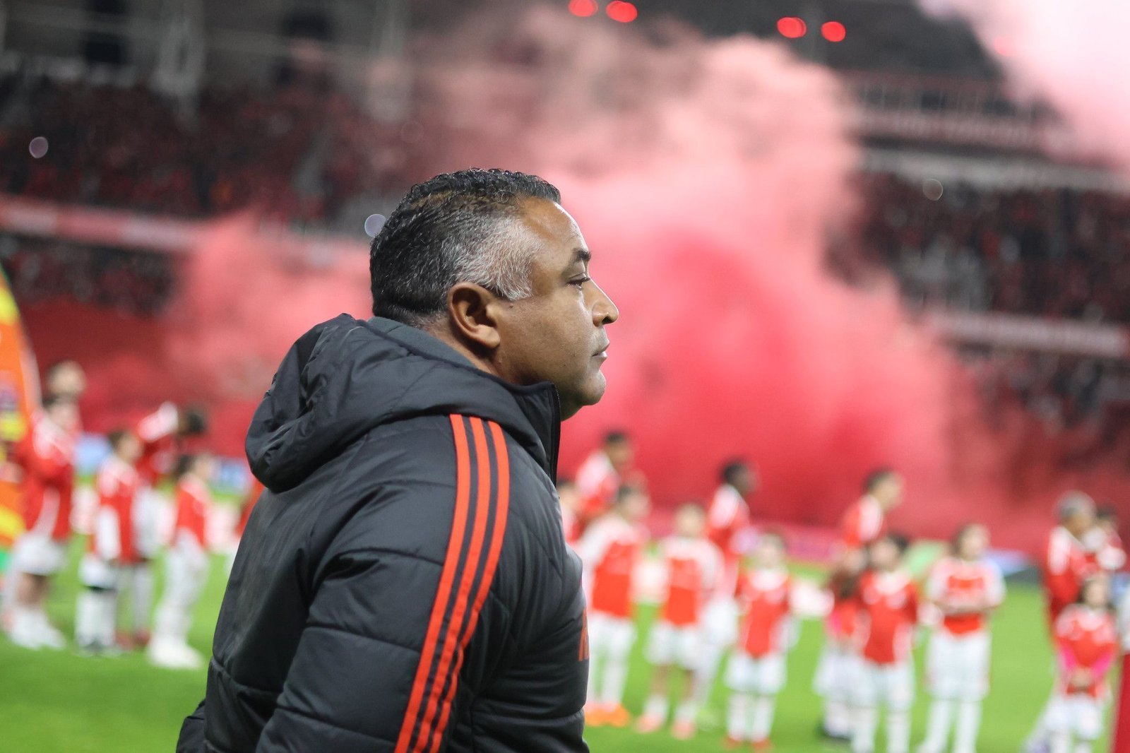 internacional-reformula-elenco-com-barca-de-nove-jogadores;-saiba quem sao