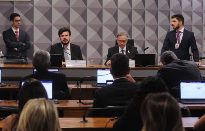 comissao-aprova-medida-provisoria-que-amplia-isencao-da-conta-de-luz-para-familias-de-baixa-renda