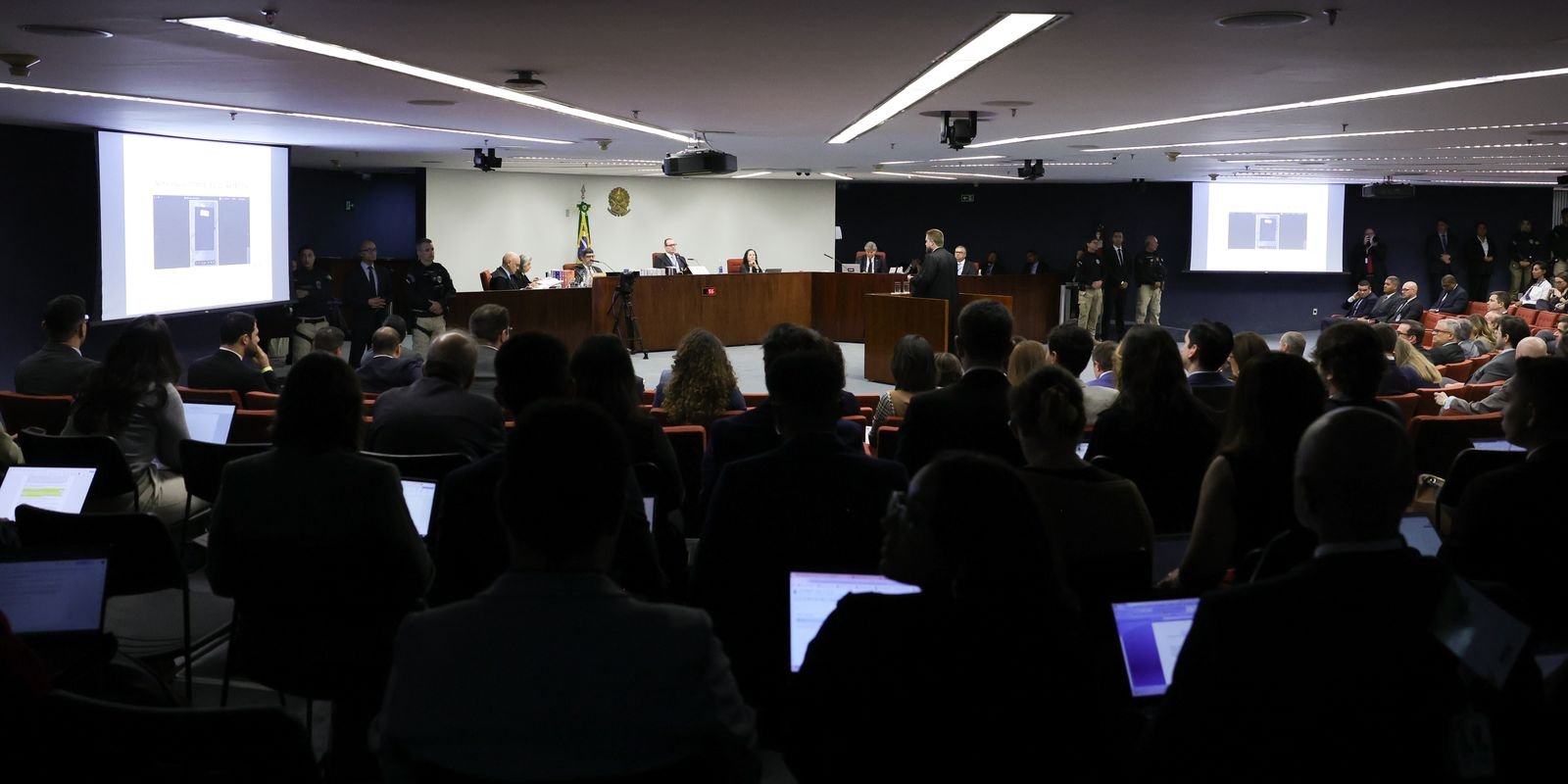 professor-avalia:-acusacao-contra-nucleo-1-da-trama-golpista-e-robusta