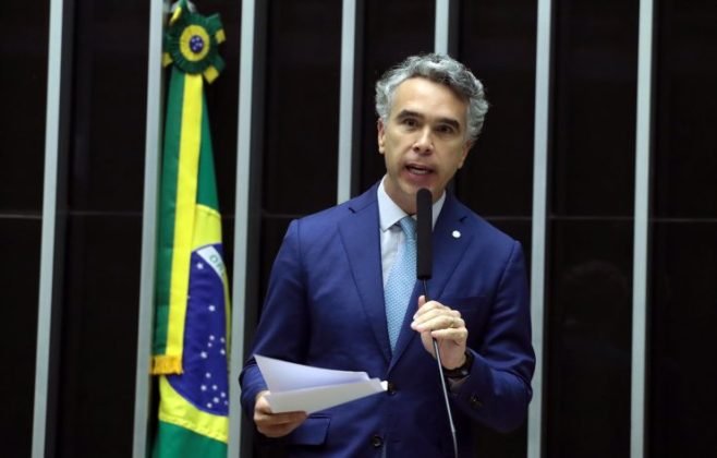 comissao-aprova-marco-regulatorio-da-responsabilidade-dos-filhos-em-relacao-aos-pais-idosos