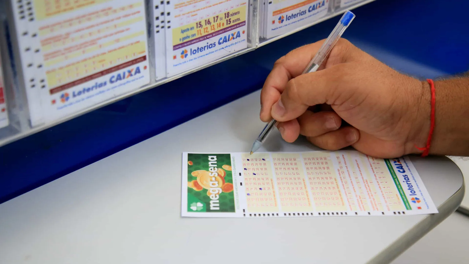 mega-sena-acumula-e-premio-sobe-para-r$-47-milhoes;-confira-dezenas