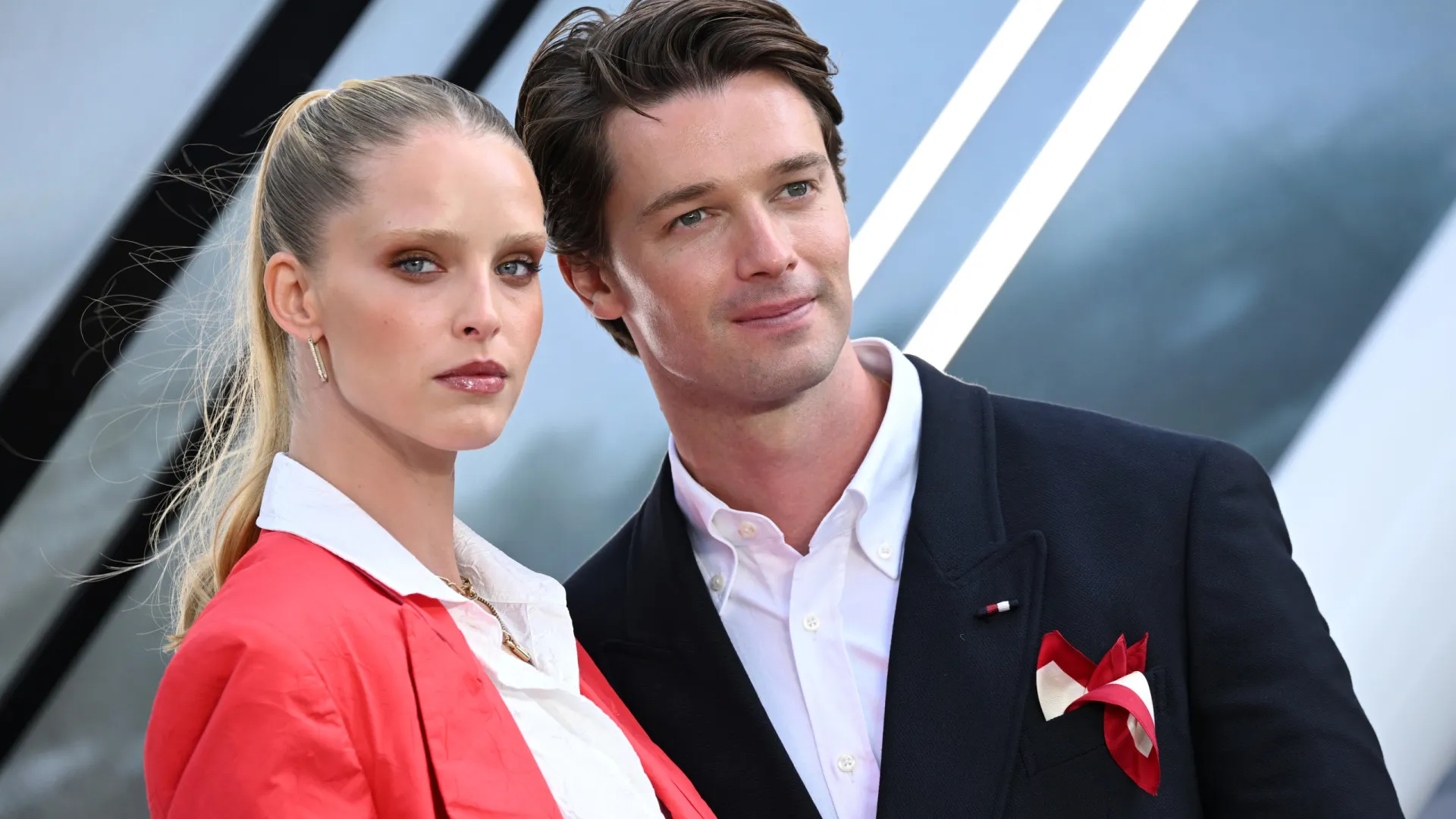 patrick-schwarzenegger-se-casa-com-a-modelo-abby-champion