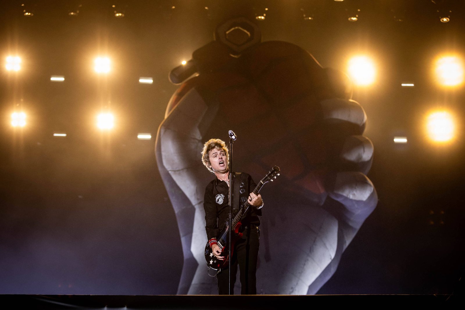 green-day-faz-punk-moleque-no-the-town-com-criticas-a-trump-e-ao-governo-paulista