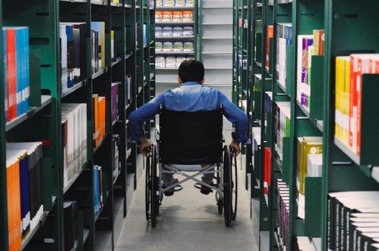 mec-anuncia-criacao-de-auxilio-para-bolsistas-com-deficiencia