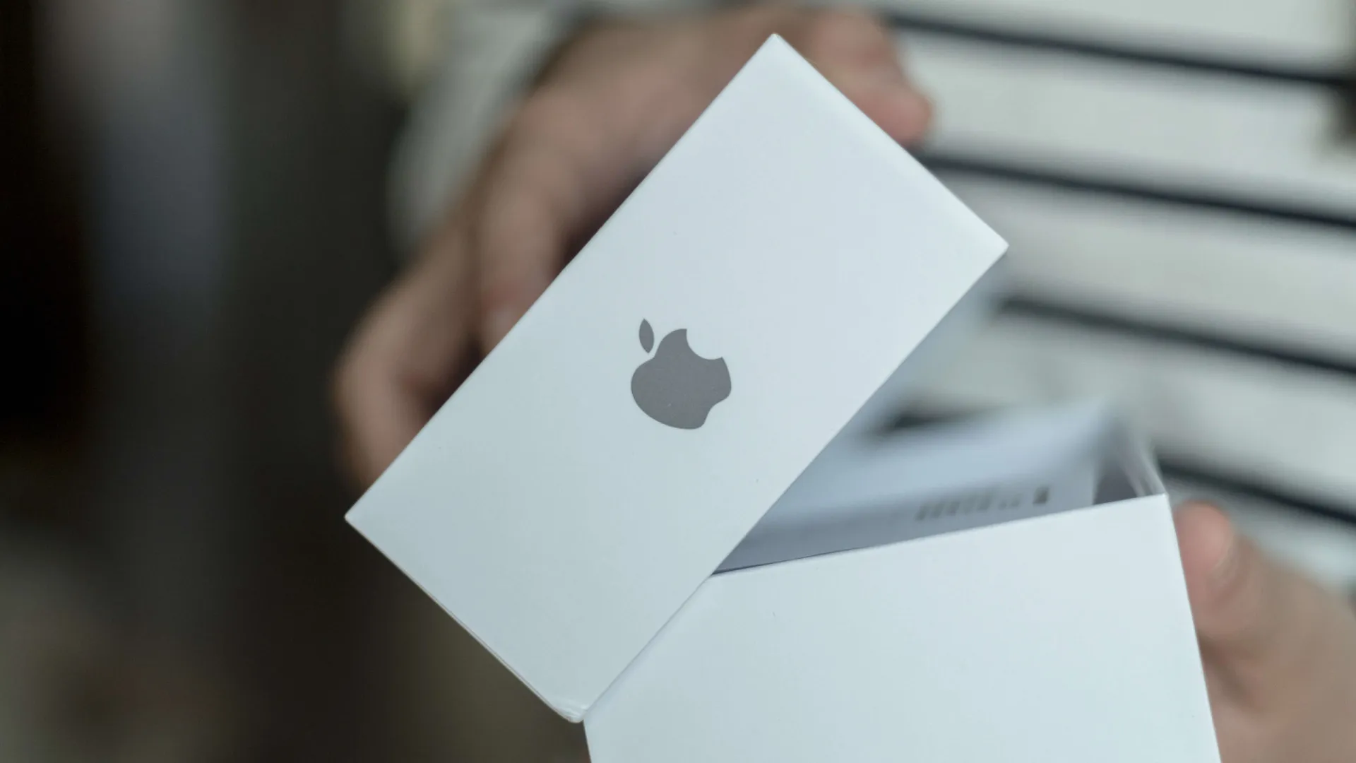 novo-leilao-da-receita-tem-iphone-12-por-r$-1,3-mil;-veja-como-participar