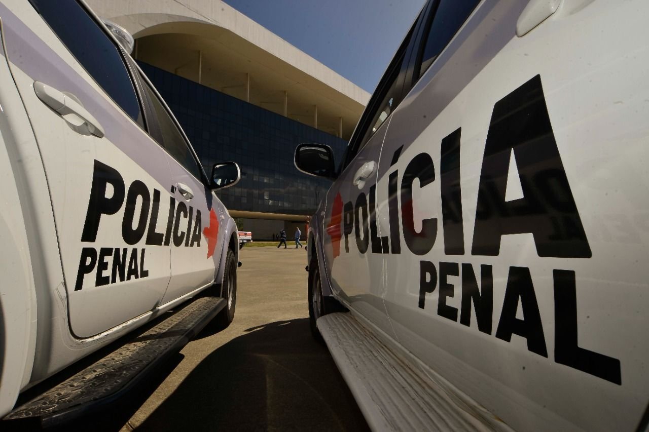 policial-penal-e-encontrado-morto-dentro-de-casa-em-mg
