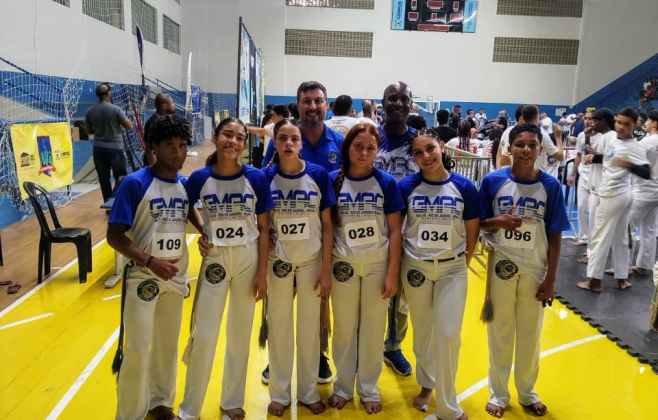 polo-de-cultura-fronteira-participa-de-campeonato-mundial-de-capoeira-em-campos