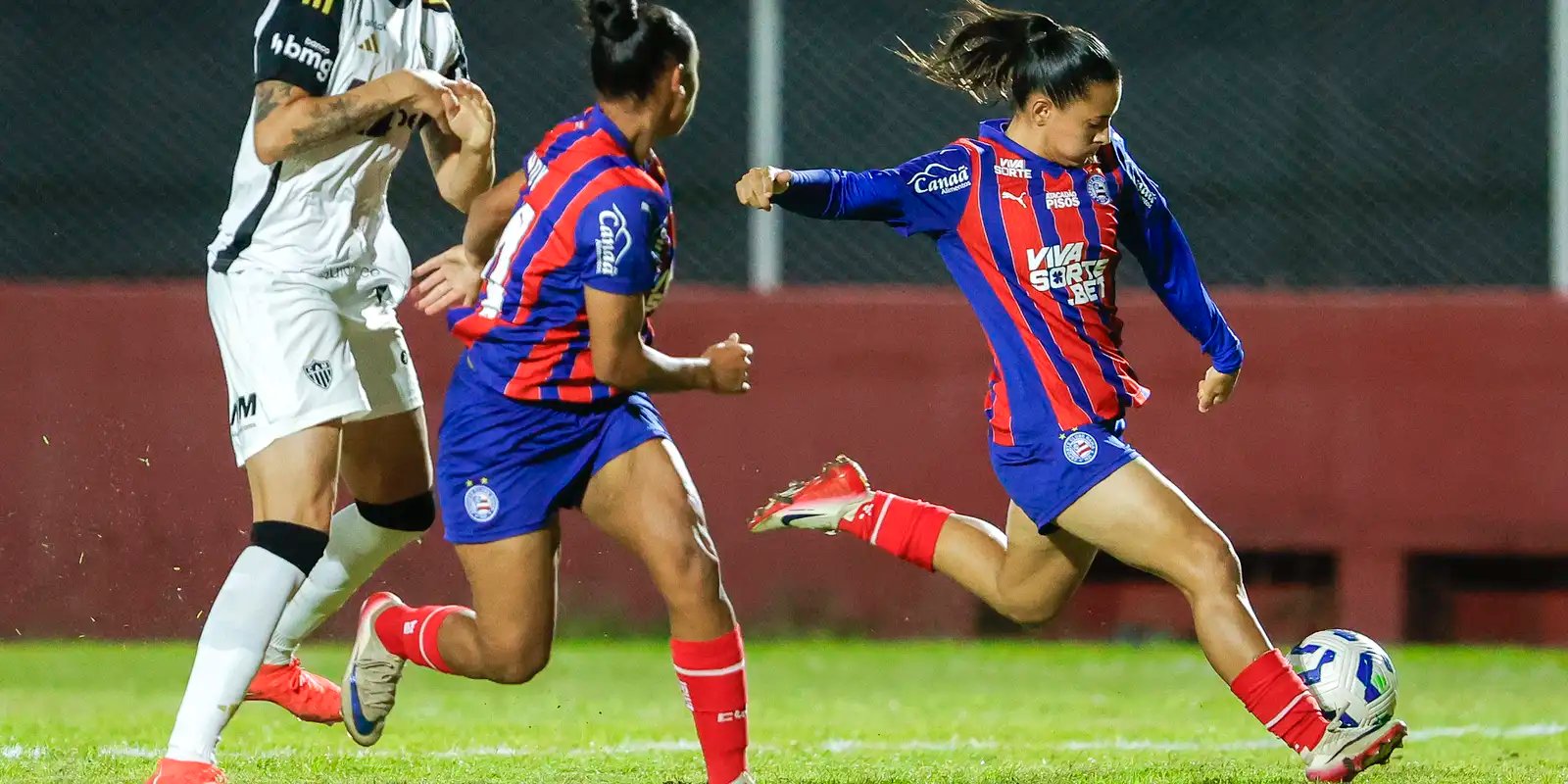 bahia-derrota-atletico-mg-e-avanca-na-copa-do-brasil-feminina