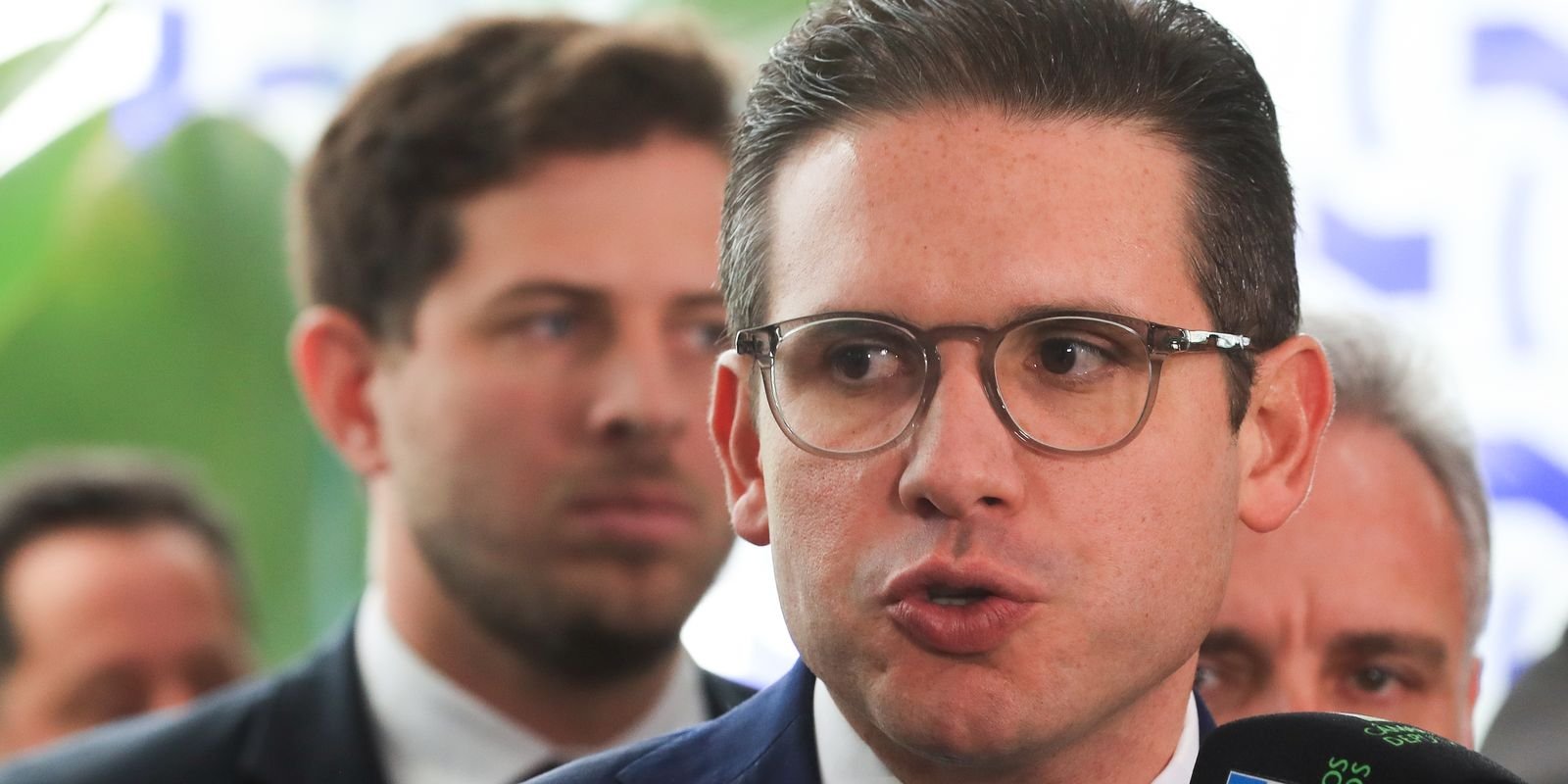 motta-faz-reuniao-para-decidir-sobre-pauta-da-anistia-na-camara