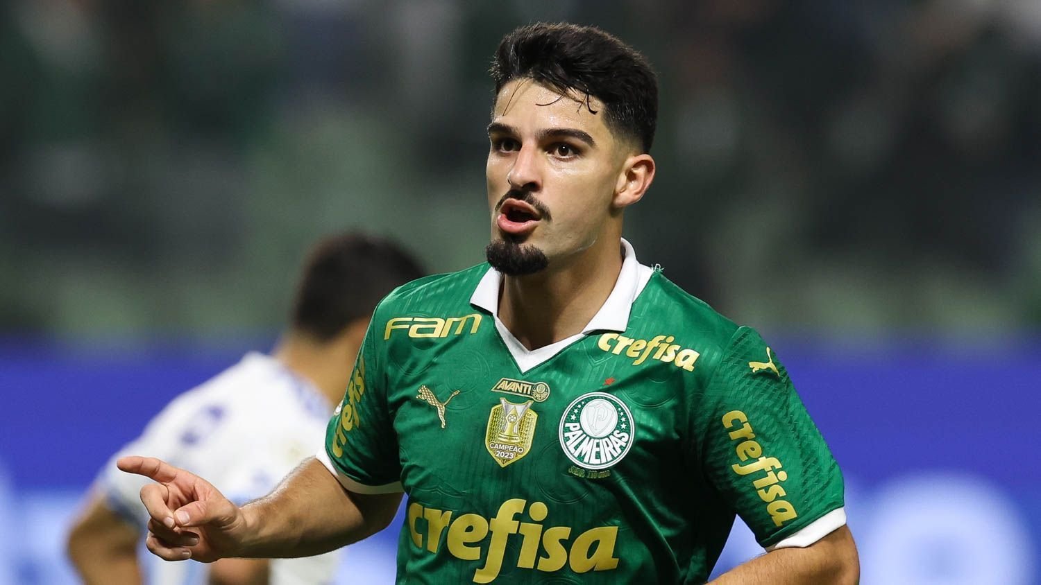 palmeiras-negocia-renovacao-de-contrato-com-titular-do-ataque
