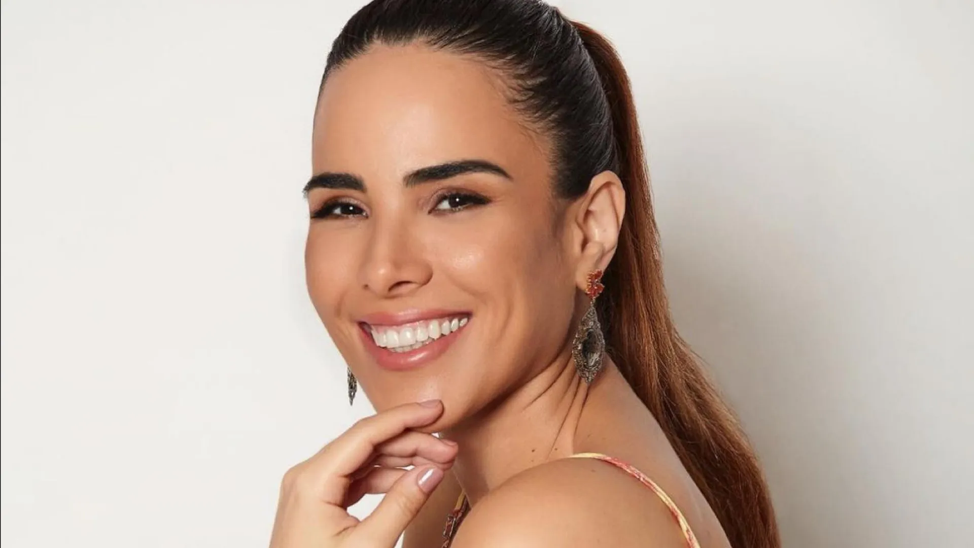 wanessa-camargo-e-allan-souza-lima-sao-vistos-em-clima-de-romance-no-rio