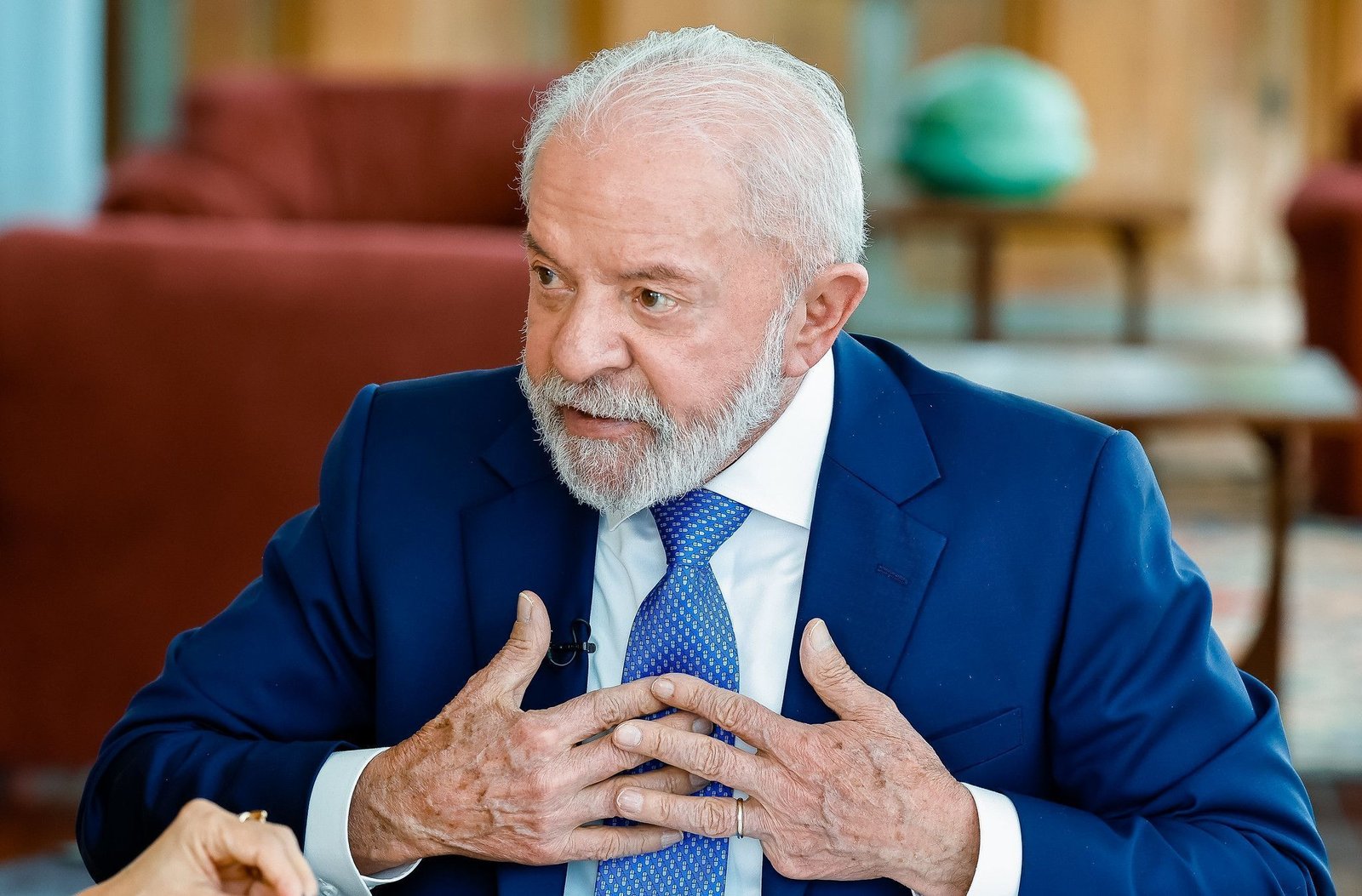 lula-alerta-pt-sobre-impacto-eleitoral-da-pec-da-blindagem