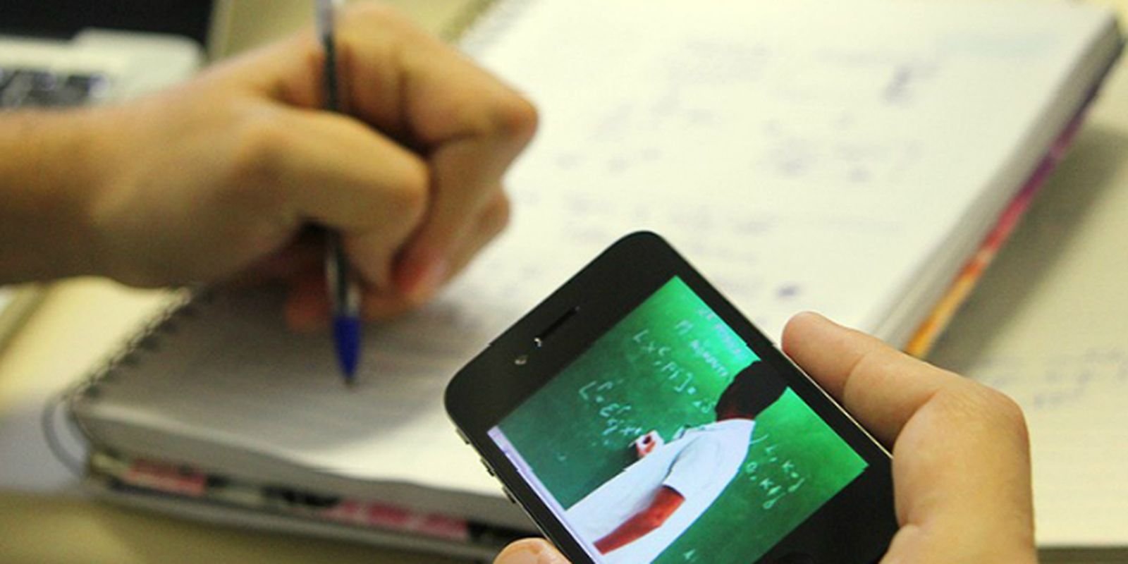 brasil-tem-mais-alunos-em-cursos-a-distancia-que-em-presenciais