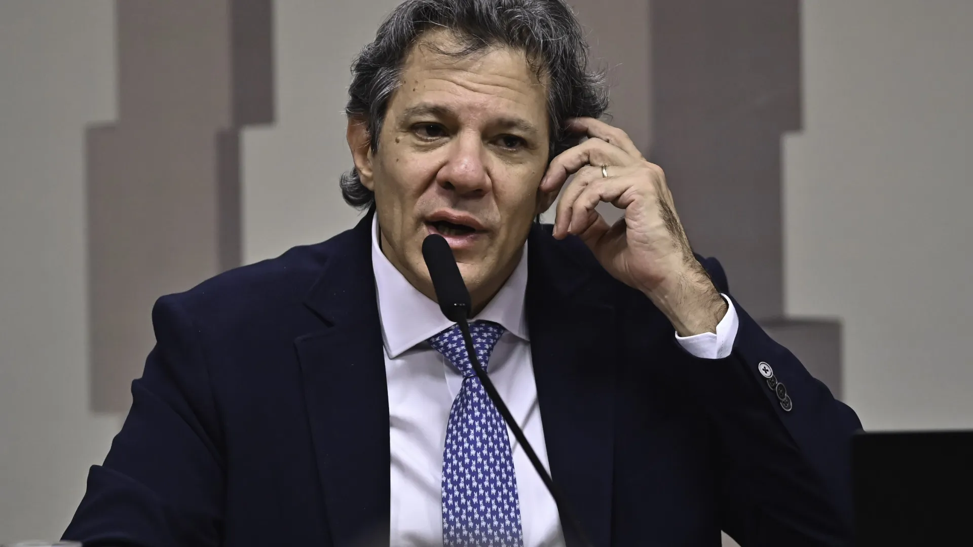 haddad-diz-que-ataques-hackers-via-pix-podem-trazer-prejuizos-bilionarios-ao-setor-financeiro