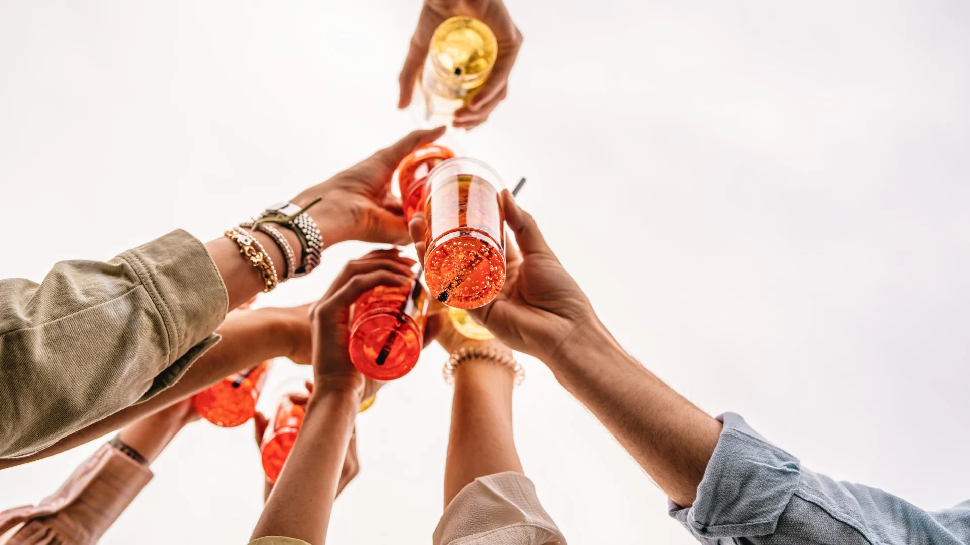 alerta:-bebida-adulterada-por-metanol-pode-cegar