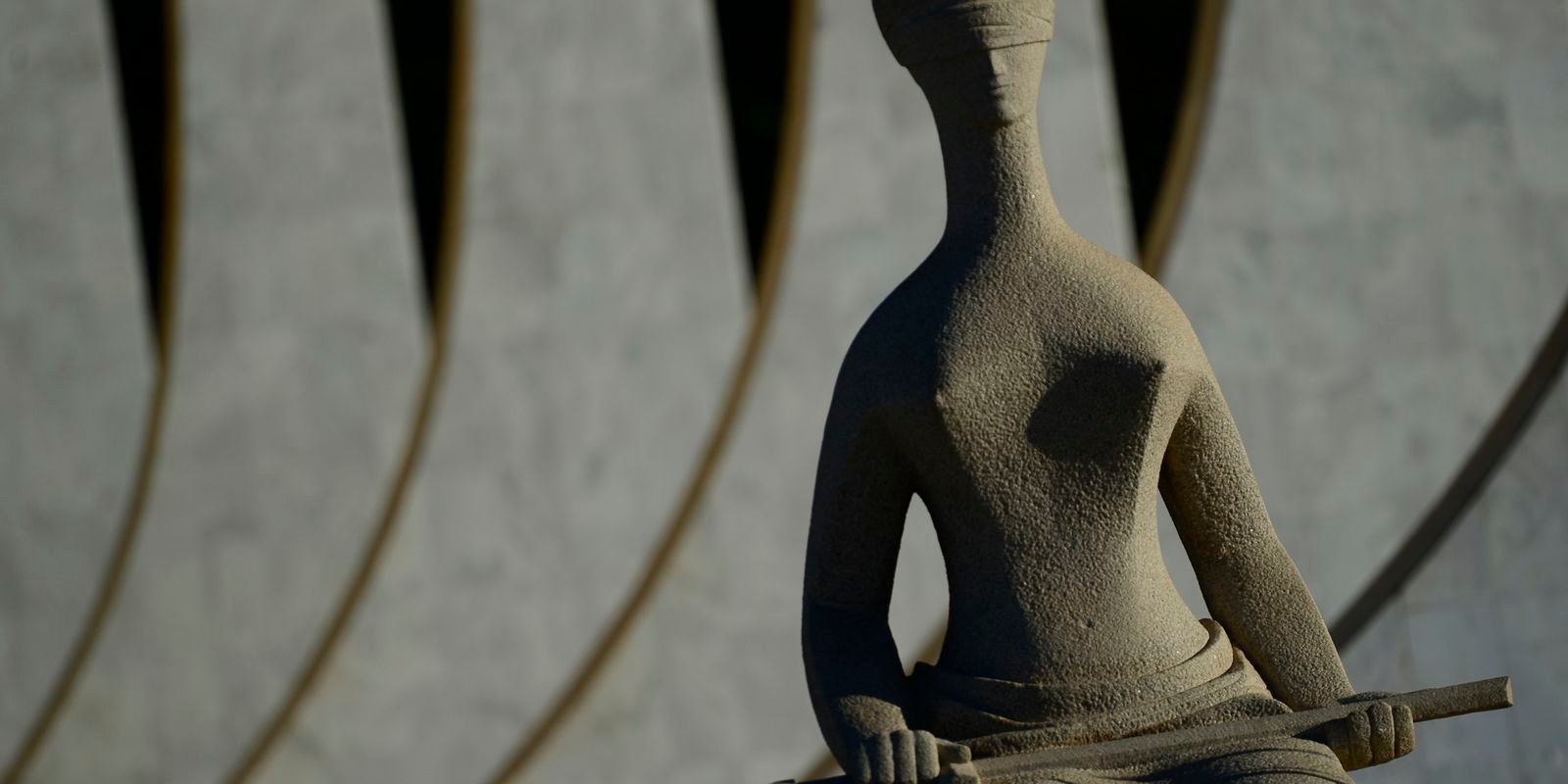 moraes-pede-monitoramento-diario-da-tornozeleira-de-cid