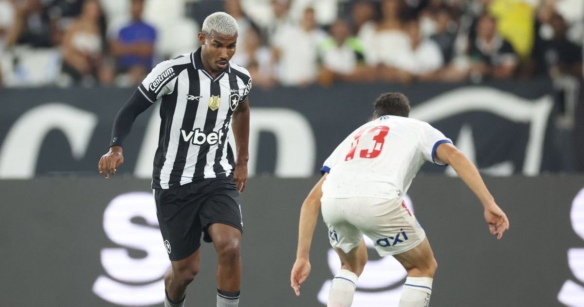 botafogo-perde-titular-para-jogo-contra-o-internacional-no-brasileirao