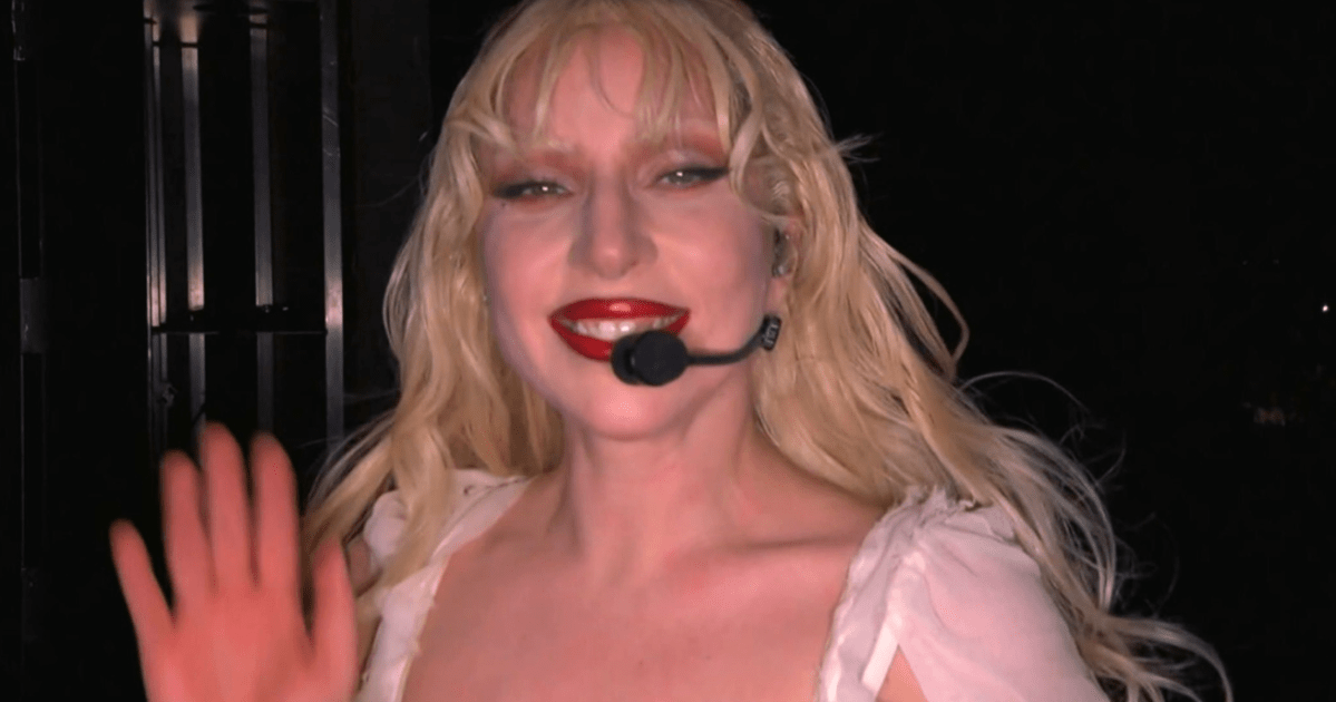 lady-gaga-confessa-emocao-com-publico-do-rio:-“achei-que-ia-desmaiar”