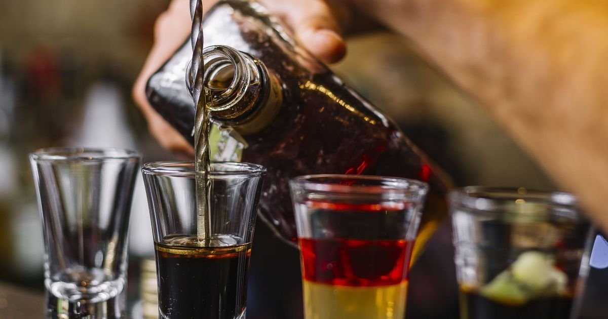 intoxicacao-por-metanol:-alteracao-visual-e-um-dos-sintomas-mais-evidentes