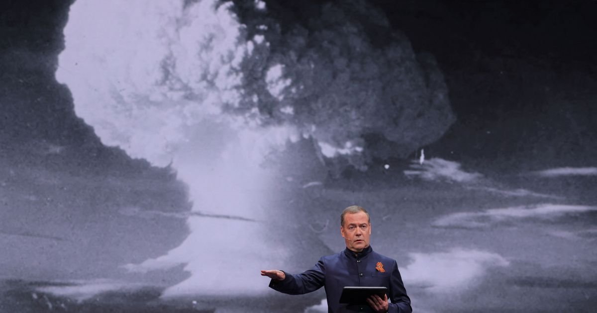 ex-presidente-russo-diz-que-drones-na-europa-lembram-perigos-da-guerra