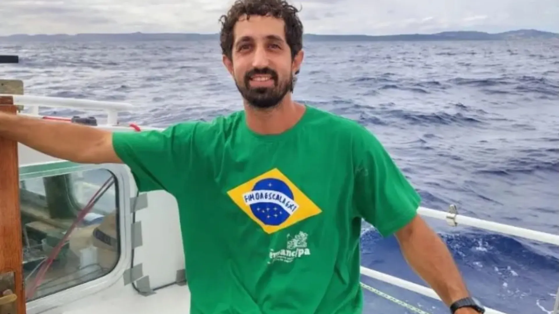 primeiro-integrante-solto-da-flotilha-global-sumud-denuncia-violencia