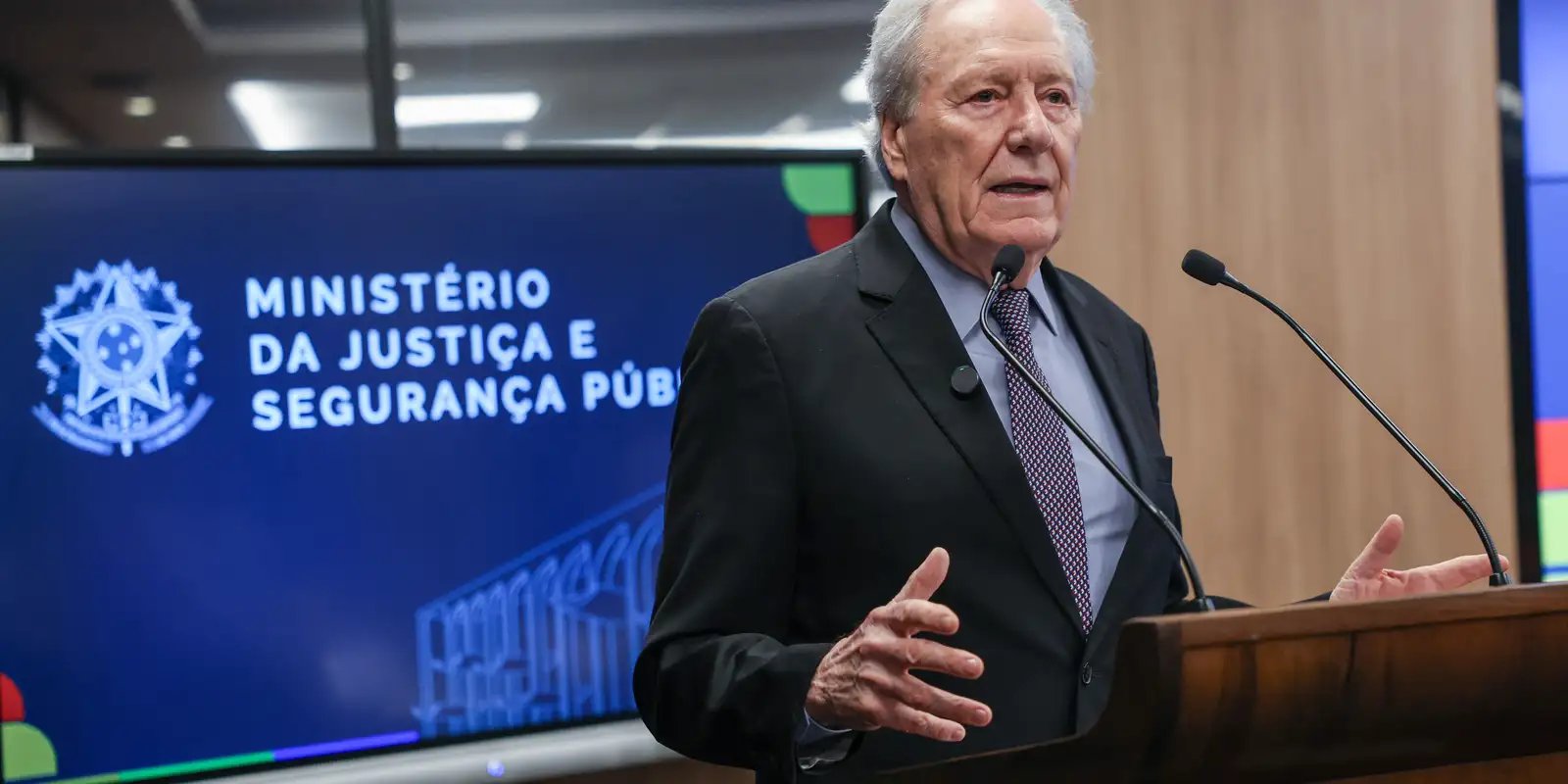 lewandowski:-operacoes-recentes-sao-prenuncio-da-pec-da-seguranca