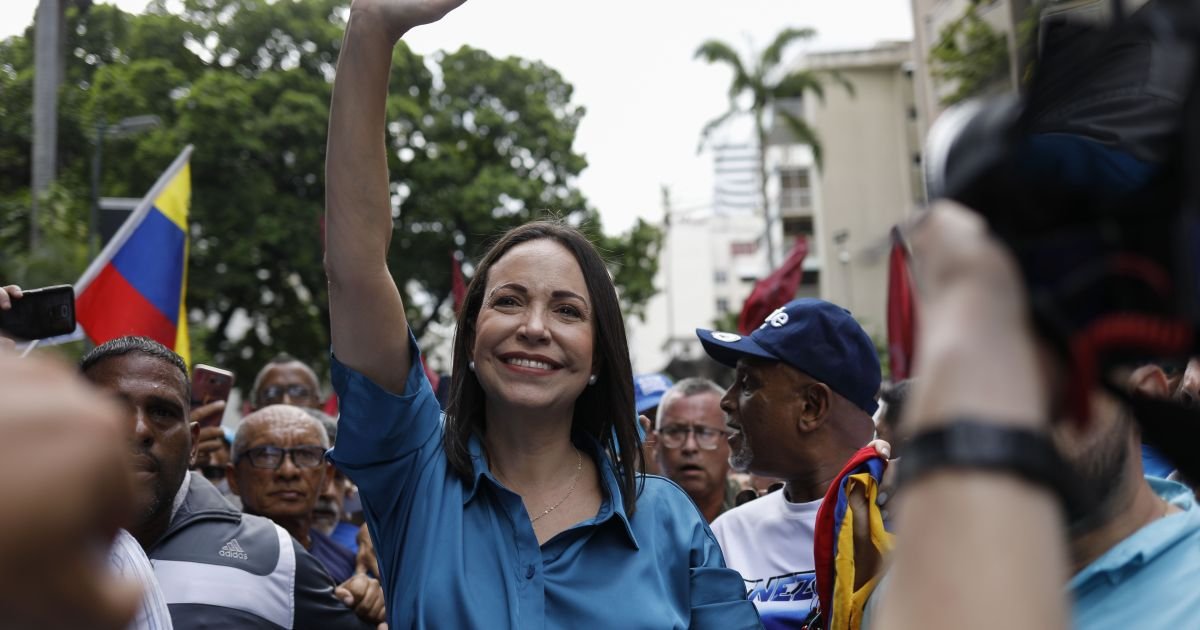 especialistas:-brasil-cede-espaco-e-oposicao-venezuelana-aposta-nos-eua