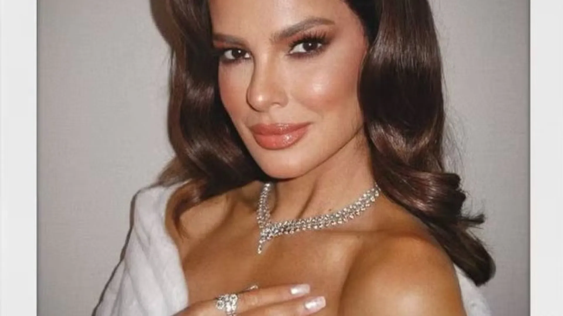 vera-viel,-esposa-de-rodrigo-faro,-comemora-50-anos-com-festao