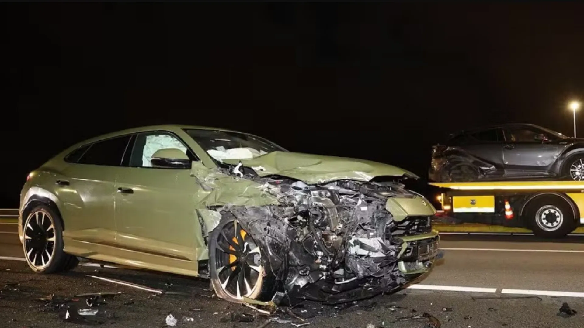 ex-jogador-da-juventus-destroi-lamborghini-de-mais-de-r$-1,8-milhoes