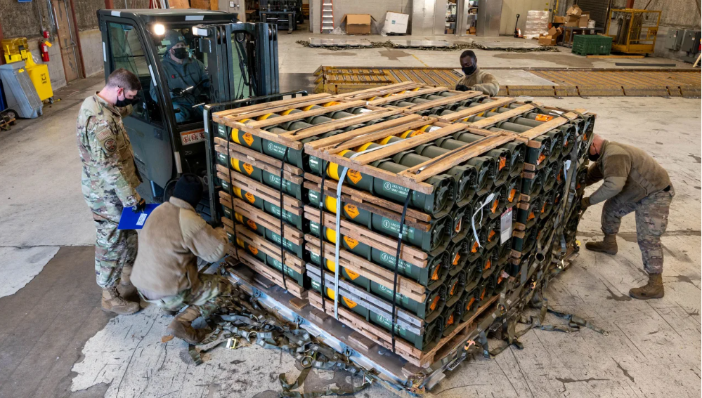 “poder-de-fogo”-esta-chegando-para-a-ucrania,-dizem-eua-em-reuniao-da-otan