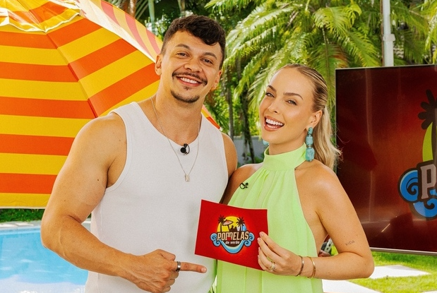 julio-cocielo-anuncia-fim-de-casamento-com-tata-estaniecki