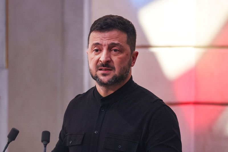 zelensky-diz-que-negociacoes-sobre-territorio-podem-ser-“muito-dificeis”
