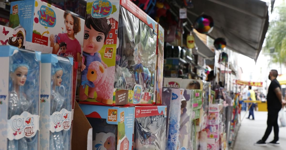 comercio-cresceu-17,9%-no-fim-de-semana-do-dia-das-criancas,-diz-itau