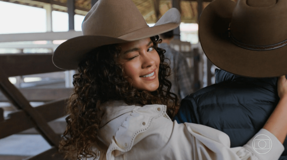 de-principe-a-fazendeiro:-o-fim-de-fatima-nas-duas-versoes-de-“vale-tudo”